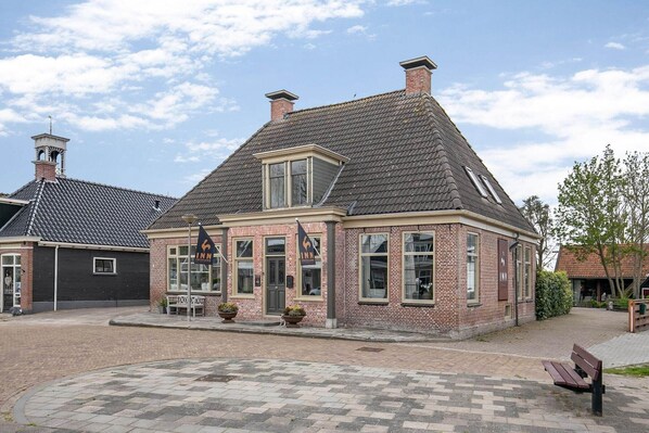 Holiday Home Exterior [summer]