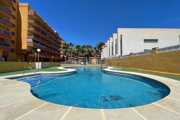 Holiday Home Swimming Pool
