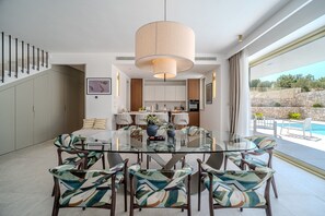 Luxury Seaside Villa Sutivan Lemon Tree A-Pool,Seaview