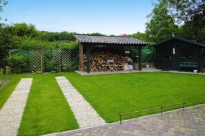 Garden [summer]