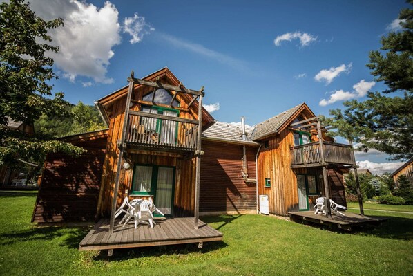 Extérieur maison de vacances [été]