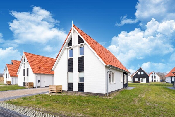 Holiday Home Exterior [summer]