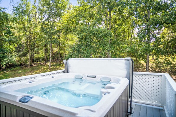 Bain à remous extérieur