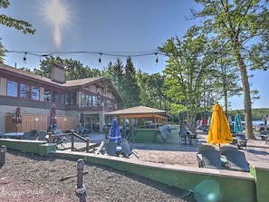 Boulder Lake Club