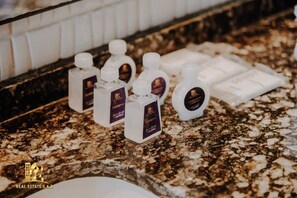 Bathroom amenities