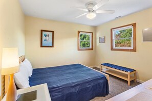 Catch some z's in the Queen Bedroom!