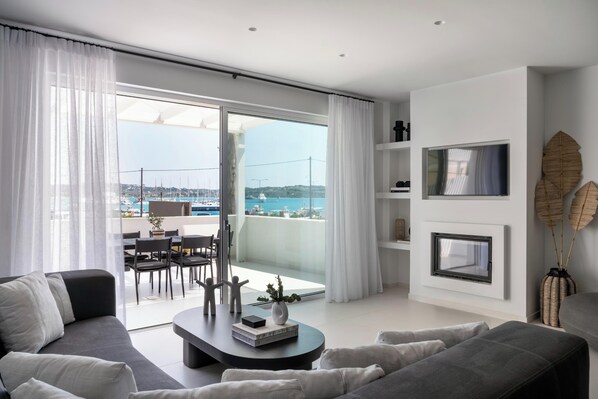 Spacious open-plan living area for comfort and style.