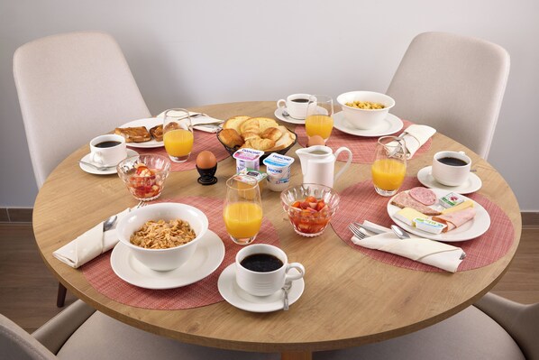 Breakfast buffet