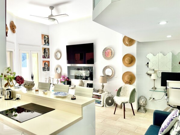 Loft (1)