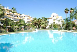 pool 1 (1)