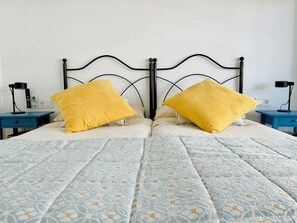 bedroom (2)