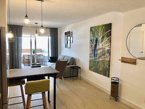livingroom (2)