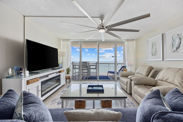Penthouse level - 15th floor - Beautifully renovated unit - 2025!