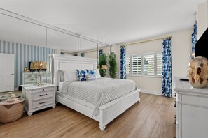 Master King Bedroom
