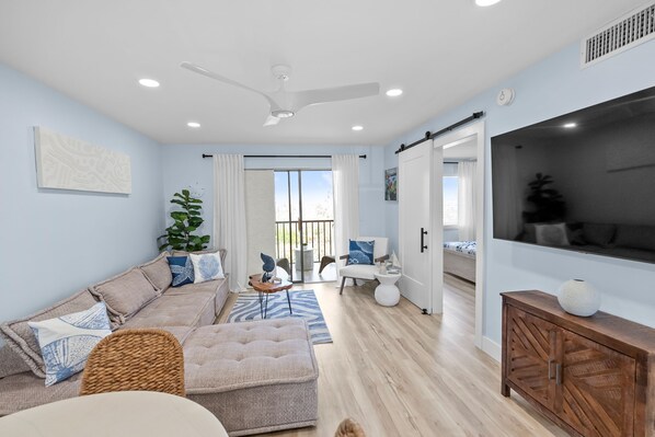Welcome to Admiral's Bay 152!