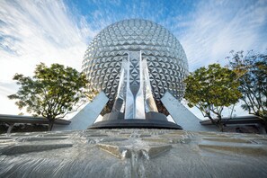 Free Shuttle to Epcot