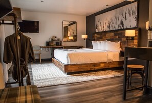 Thoughtfully designed mountain escape featuring rustic charm, modern touches, and a peaceful ambiance.