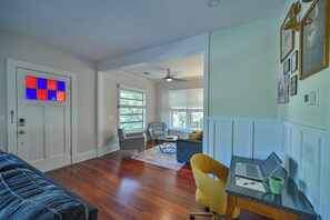 Living Room Seating Nook