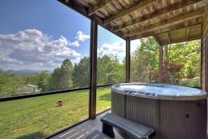 Bain à remous intérieur