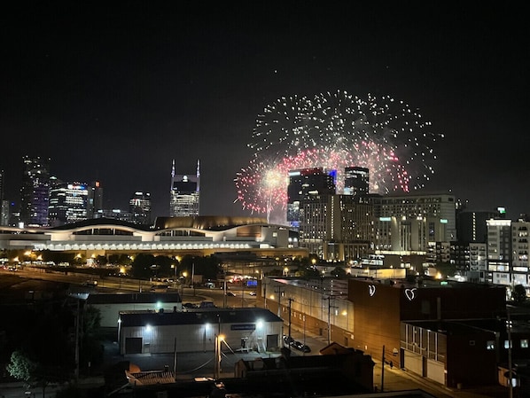 Enjoy 4th of July from the balcony