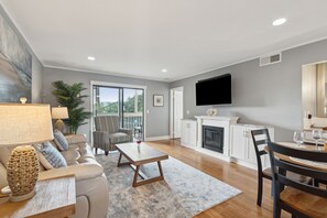 Cozy Living Room with direct access to balcony