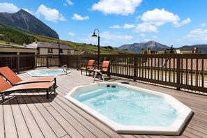 Outdoor Swimming Pool