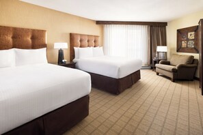 Unit with 2 Queen beds