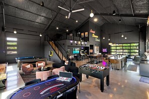 Spielezimmer