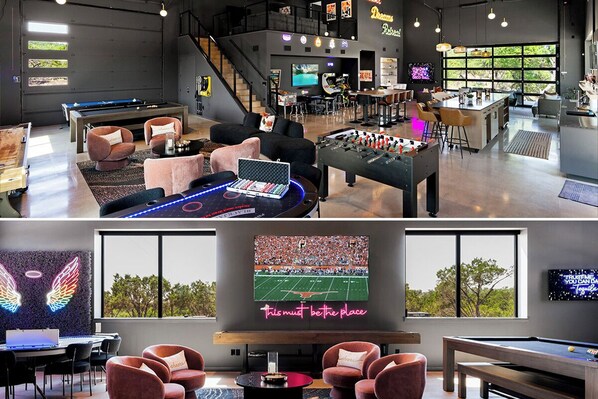 Spielezimmer