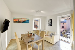 Living and dining room