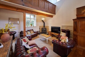 Birdhope Craig Church, Rochester - Host & Stay