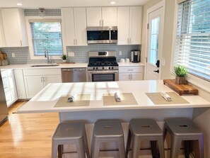 Peninsula island for dining