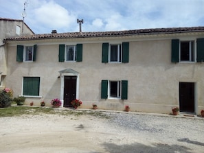 Extérieur
