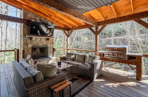 Lower Level Deck