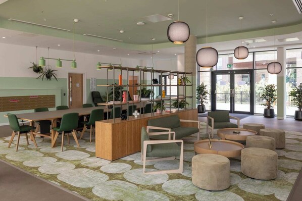 Sala de estar en el lobby