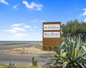Look for the Plantation Sign!!