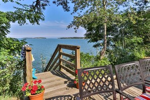 Direct access to Pleasant Bay