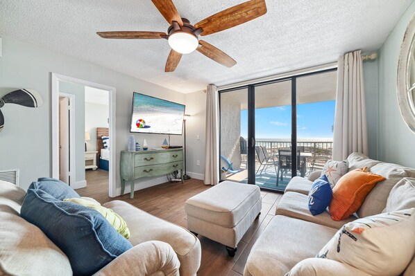 Welcome to Seaside Beach & Racquet Club 3203!