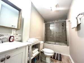 Main House Bathroom