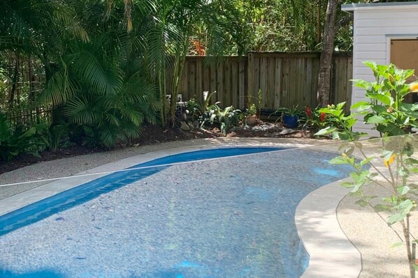 Omanu family home with pool in Port Macquarie