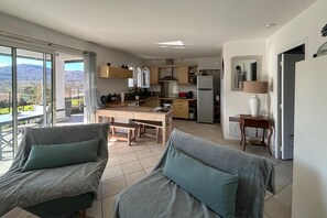 Living and dining room