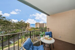 Kahana Manor 608 Lanai 1