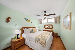 Kahana Reef 203 bedroom 1