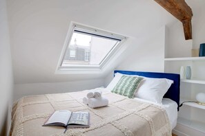 All bedding and linens are provided and you'll find the bed made on arrival