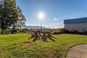 Outdoor fire pit with scenic mountain views