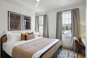 Bedroom 1: 1 King Bed