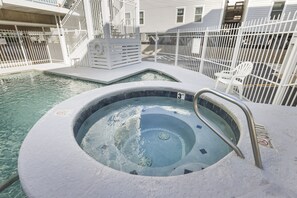 Hot Tub!