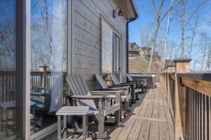 smoky-shores-24