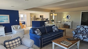 Open concept living, dining & kitchen new LVP flooring installed