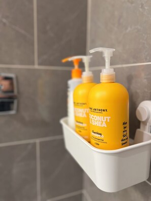 Bathroom amenities